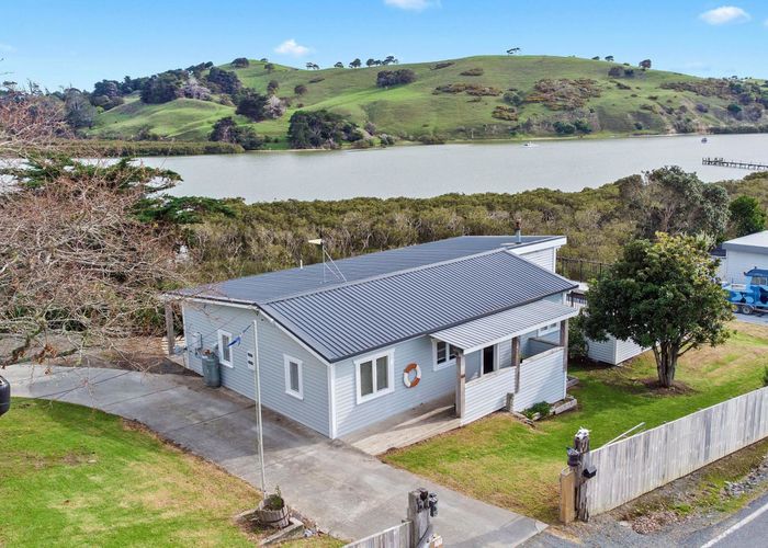  at 133 Wharf Road, Port Albert, Wellsford