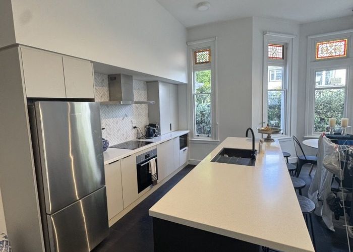 at 6/7 Beverley Street, Merivale, Christchurch City, Canterbury