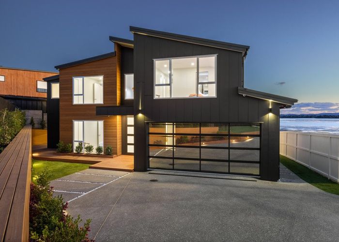  at 4 Seawind Way, Hobsonville, Waitakere City, Auckland