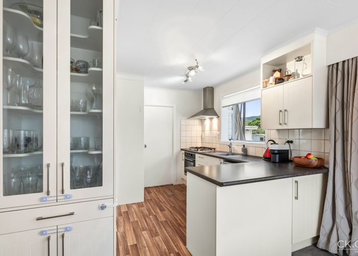  at 67 Waipounamu Drive, Kelson, Lower Hutt, Wellington