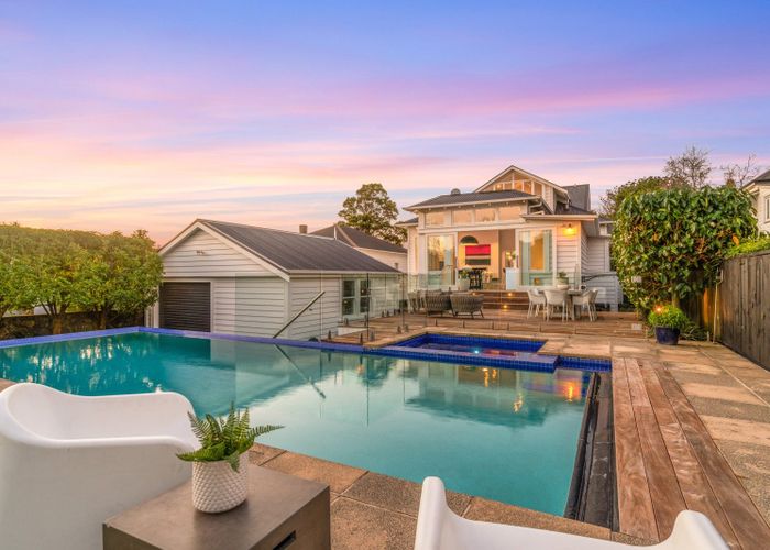  at 36 Woodside Road, Mount Eden, Auckland City, Auckland
