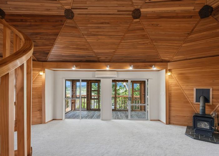  at 272 Sturges Road, Henderson, Waitakere City, Auckland