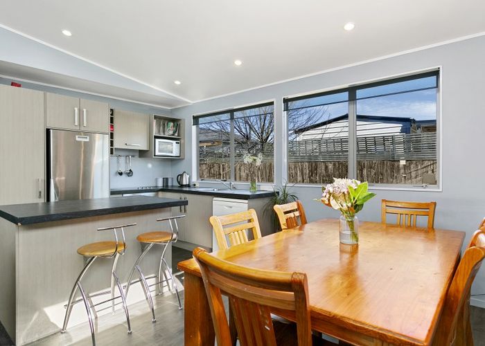  at 2/5 John Street, Tauhara, Taupo