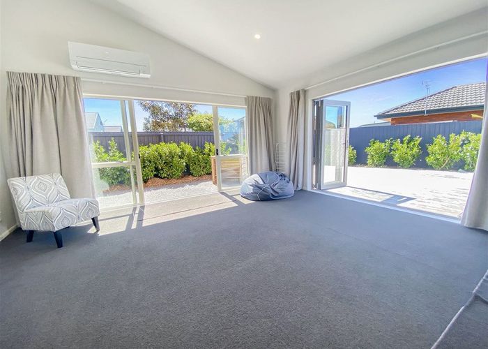  at 73 Aston Drive, Waimairi Beach, Christchurch City, Canterbury