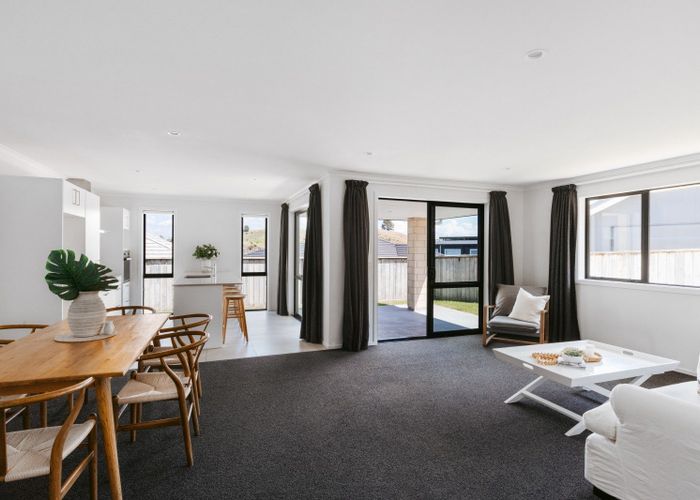  at 3 Antrim Glade, Welcome Bay, Tauranga