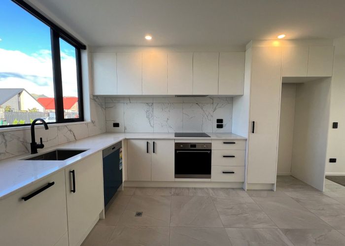  at 2/14 Rutherford Street, Woolston, Christchurch City, Canterbury