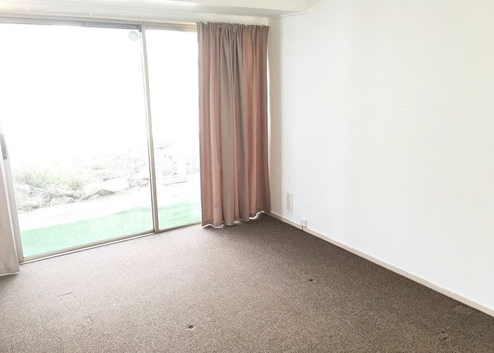  at 7 Windoma Circle, Papatoetoe, Manukau City, Auckland