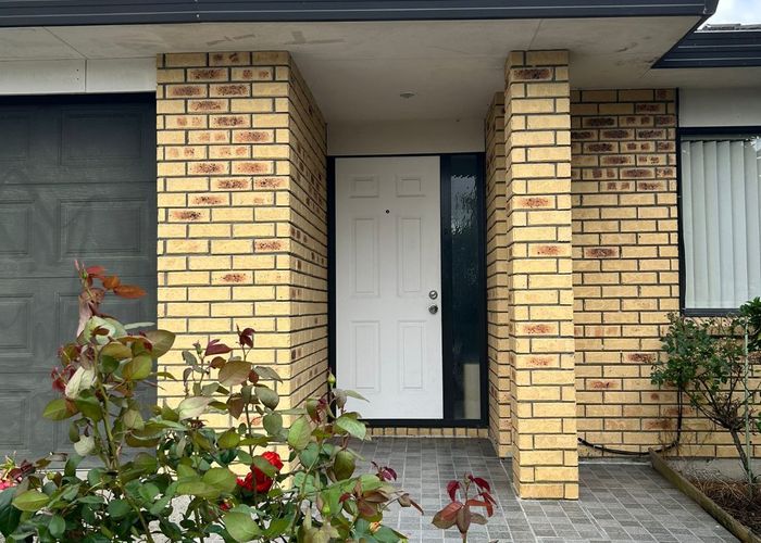  at 4 Sid Place, Mangere, Manukau City, Auckland