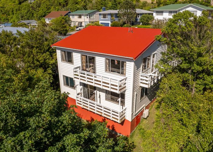  at 12 Fairburn Grove, Johnsonville, Wellington