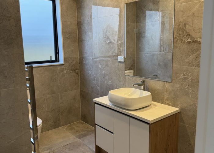  at 35B Ksenia Dr, Flat Bush, Manukau City, Auckland
