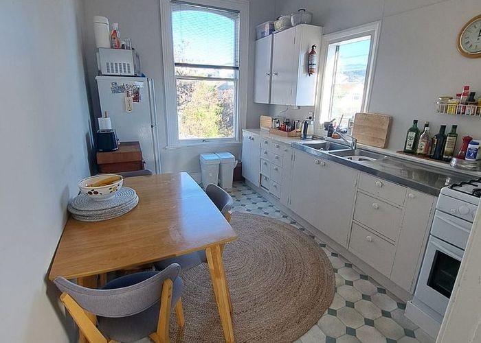  at 19 Armour Avenue, Mount Victoria, Wellington