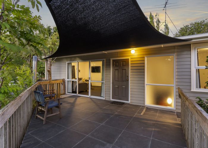  at 3 Melba Street, Beach Haven, Auckland