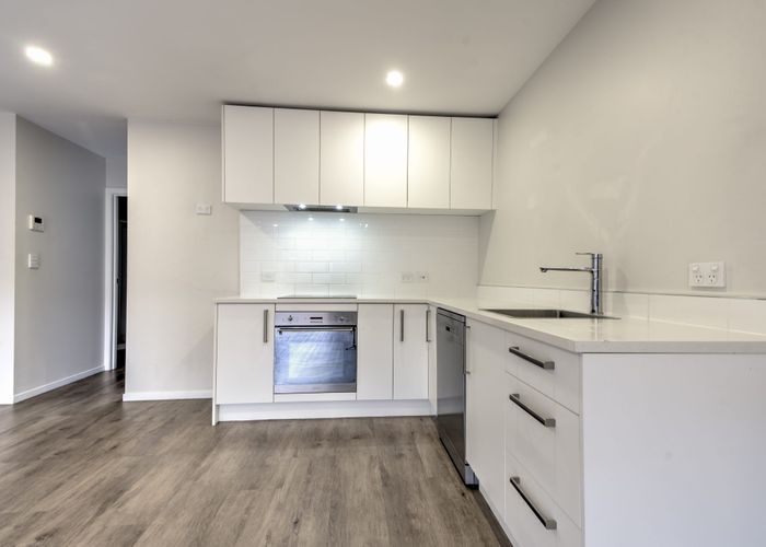  at 18 Village Quarter Lane, Frankton, Hamilton, Waikato