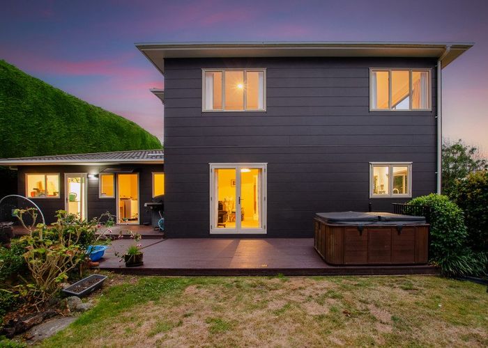  at 115 Winara Avenue, Waikanae
