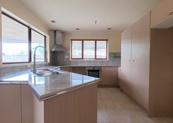  at 593 Great South Road, Rosehill, Papakura