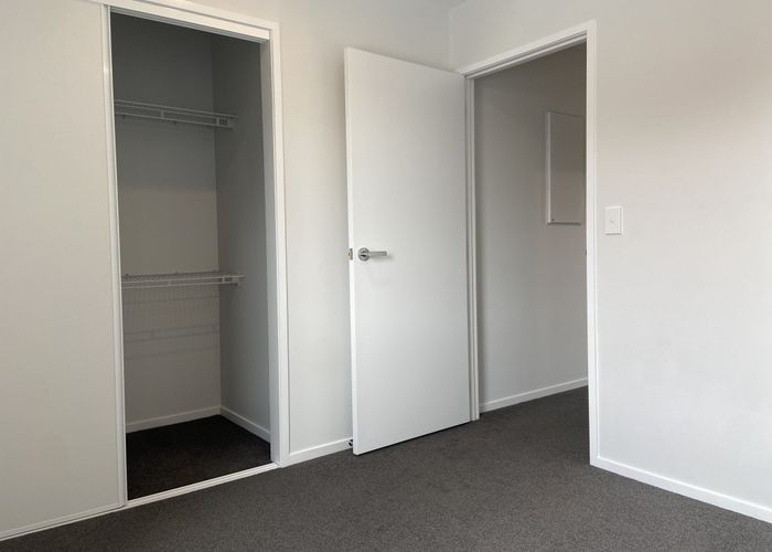  at 5 Whati Lane, Henderson, Waitakere City, Auckland