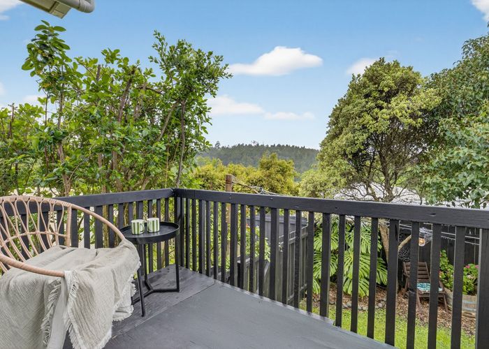  at 2/155 Verbena Road, Birkdale, North Shore City, Auckland