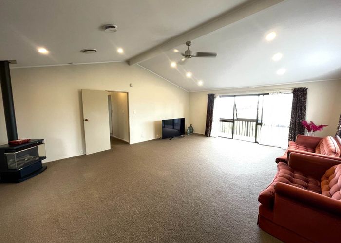  at 19 Melia Grove, Goodwood Heights, Manukau City, Auckland