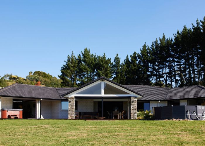  at 180C Crawford Road , Minden, Tauranga