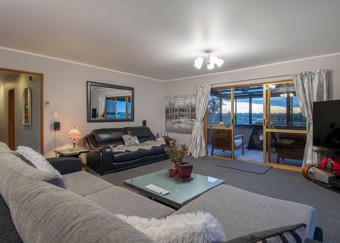  at 40 Endeavour Avenue, Welcome Bay, Tauranga