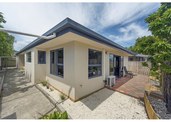  at 100B Parkers Road, Tahunanui, Nelson