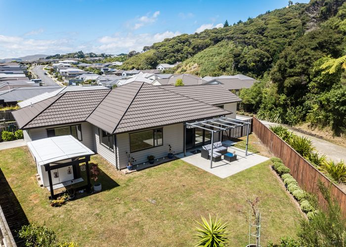  at 38 Moonsail Drive, Whitby, Porirua