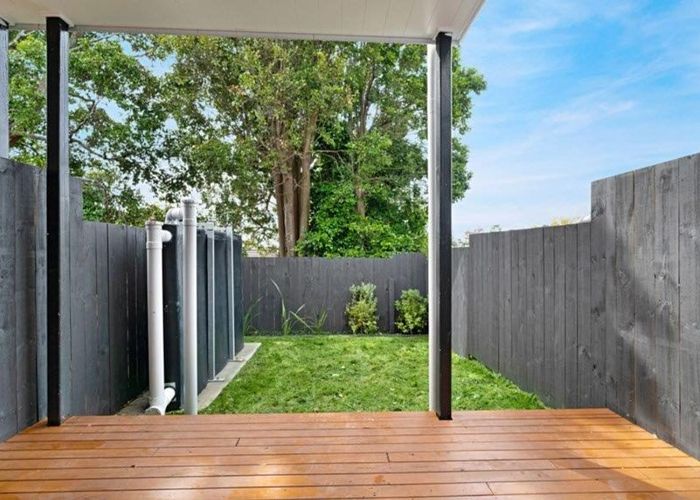  at 30-32 Brandon Road, Glen Eden, Waitakere City, Auckland