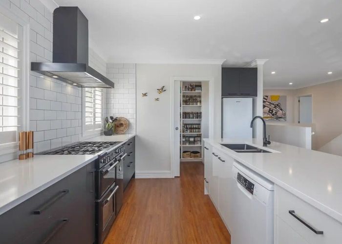  at 83 Spenmoor Street, Newlands, Wellington