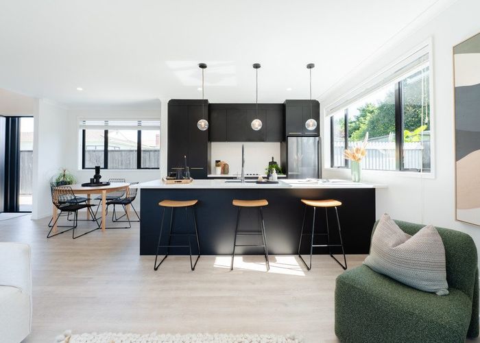  at 16D Harris Road, Mount Wellington, Auckland City, Auckland