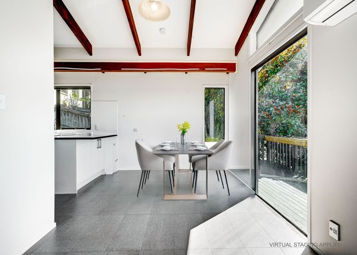  at 29 Noeleen Street, Glenfield, North Shore City, Auckland