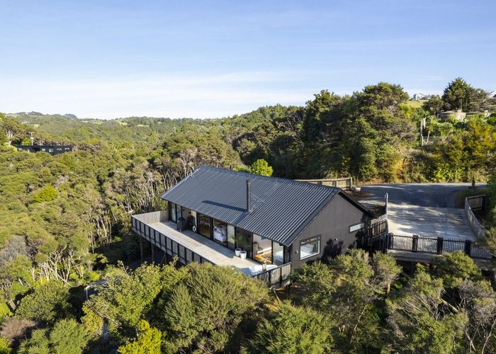  at 21 Ngapuke Lane, Onerahi