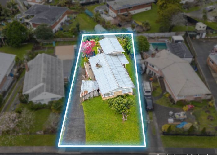  at 30 Lynmore Drive, Hill Park, Manukau City, Auckland