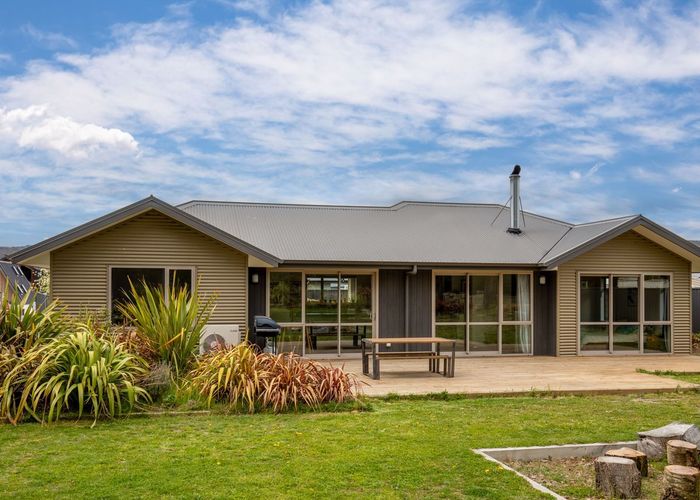  at 63 Larch Crescent, Alexandra, Alexandra