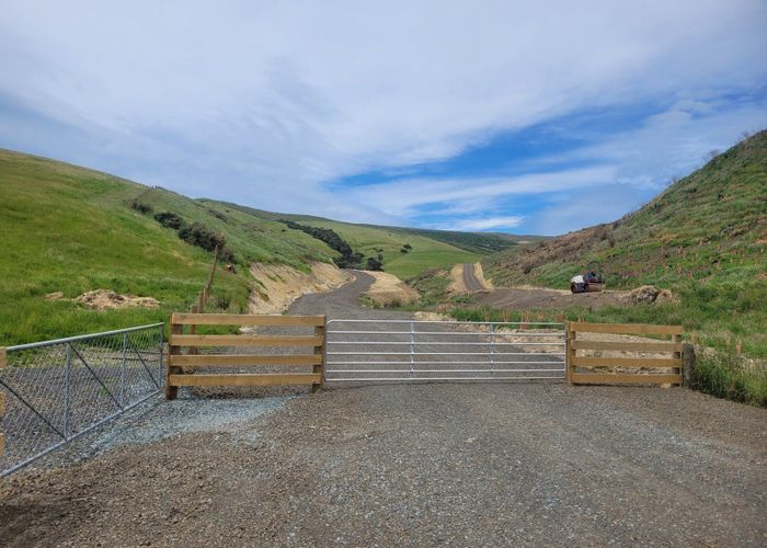  at 990B Waihola Highway, Waihola, Clutha, Otago