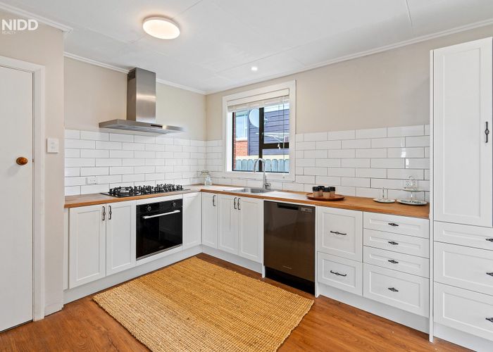  at 111 Centennial Avenue, Helensburgh, Dunedin