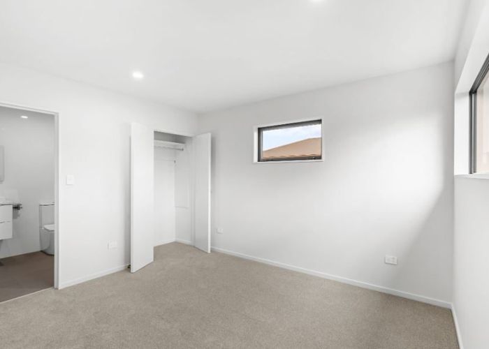  at 2/6 Auburn Street, Upper Riccarton, Christchurch City, Canterbury