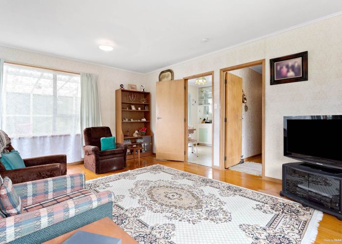  at 26 Dunraven Place, Torbay, Auckland