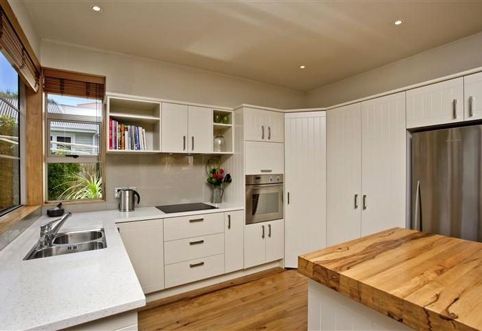  at 190B East Coast Road, Castor Bay, North Shore City, Auckland