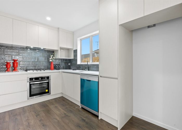  at 72C Grove Road, Papakura, Papakura