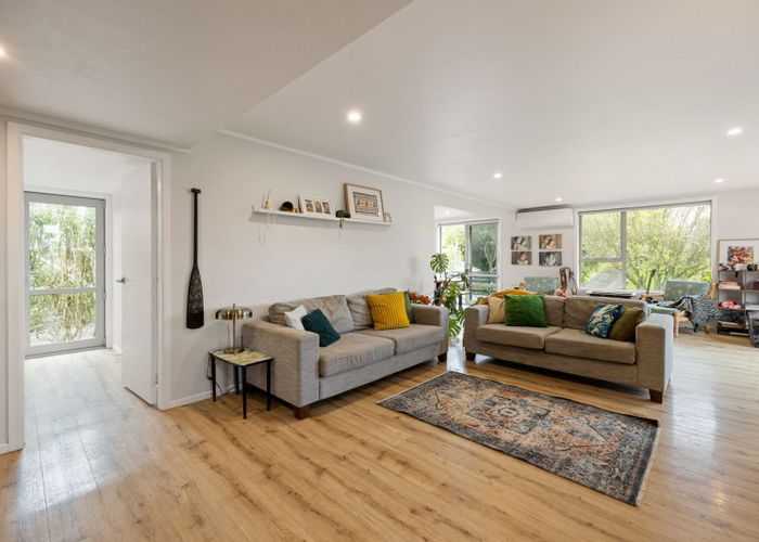  at 31 Sunnyhills Avenue, Glenview, Hamilton, Waikato
