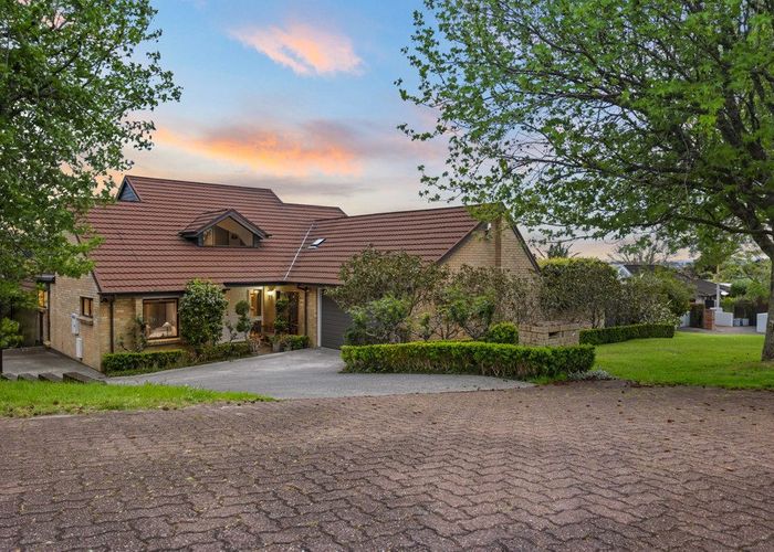  at 6 Wynsfield Garden, St Heliers, Auckland