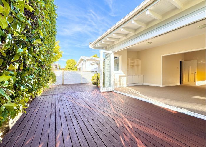  at 73 Green Lane East, Remuera, Auckland