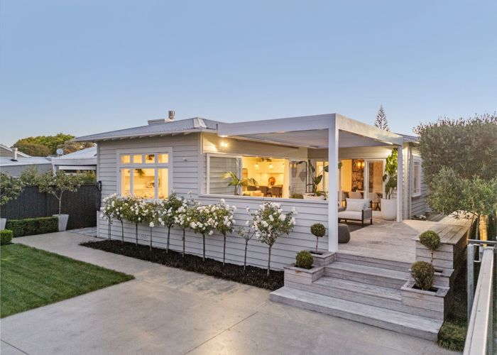  at 1A Chester Avenue, Westmere, Auckland
