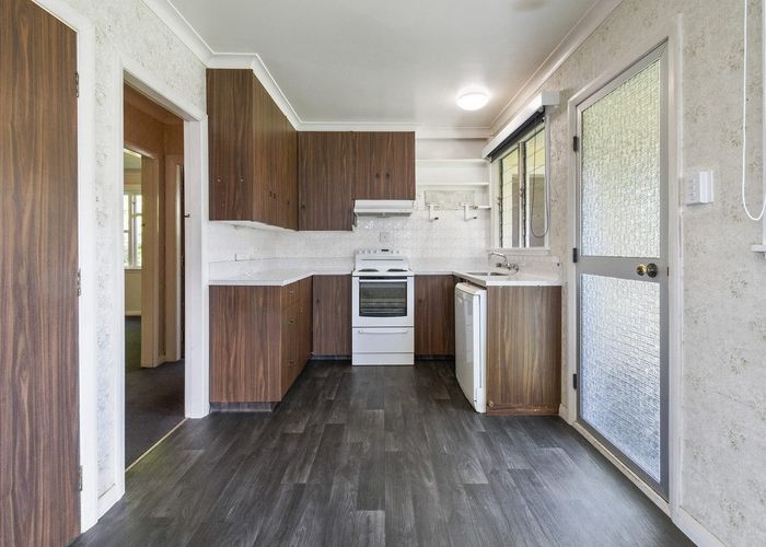  at 24 Kent Crescent, Awapuni, Palmerston North