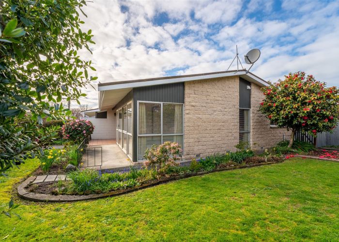  at 2/76 Wilson Street, Seaview, Timaru