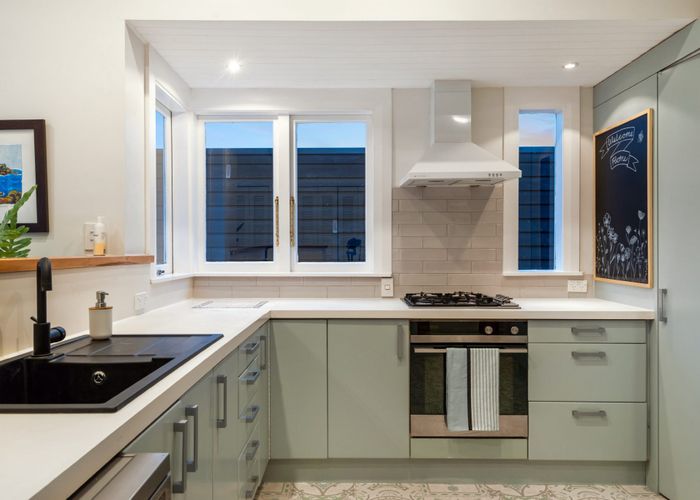  at 12 Glade Lane, Birkenhead, North Shore City, Auckland