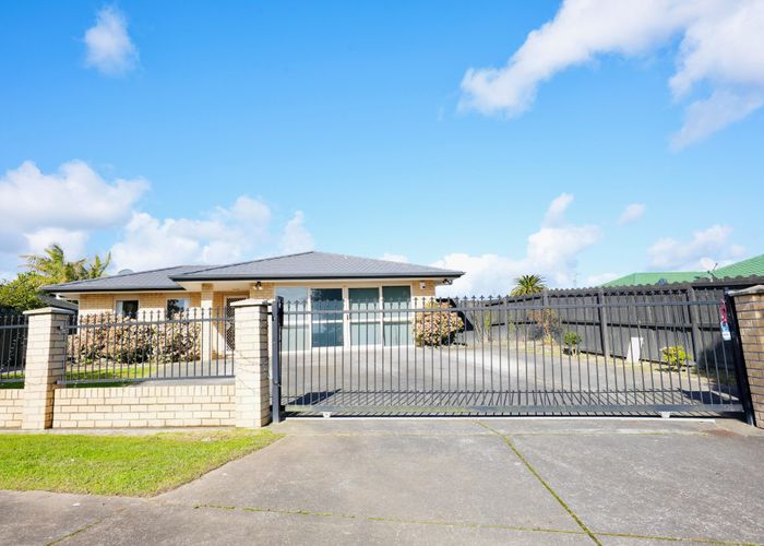  at 3 Gretton Court, Flat Bush, Auckland