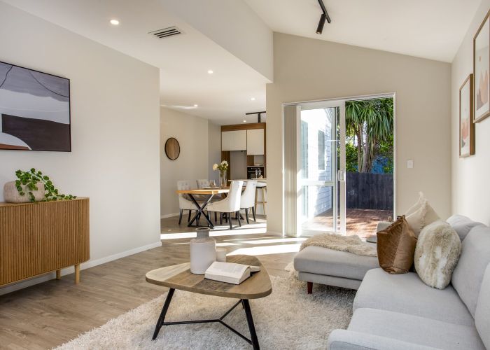  at 91B Hillsborough Road, Hillsborough, Auckland