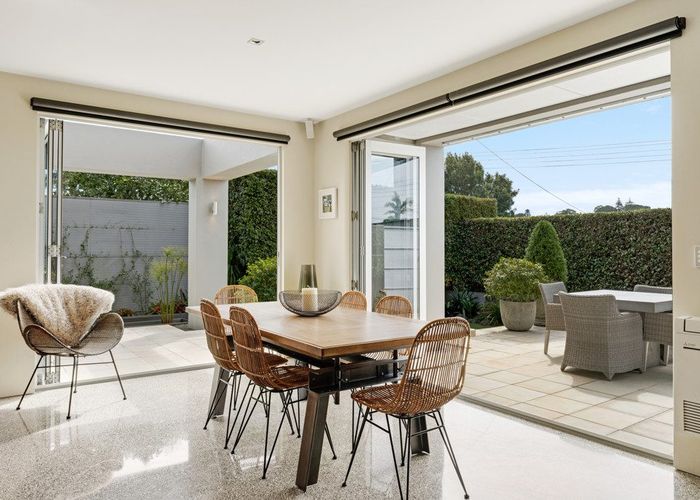  at 6 Queenstown Road, Hillsborough, Auckland