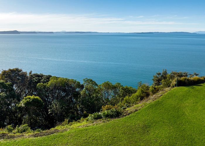  at 90 Ardern Avenue, Stanmore Bay, Whangaparāoa